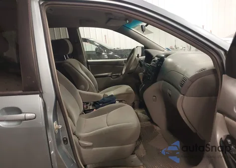 2005 Toyota Sienna Le from USA, damaged, VIN 5TDZA23C25S356976